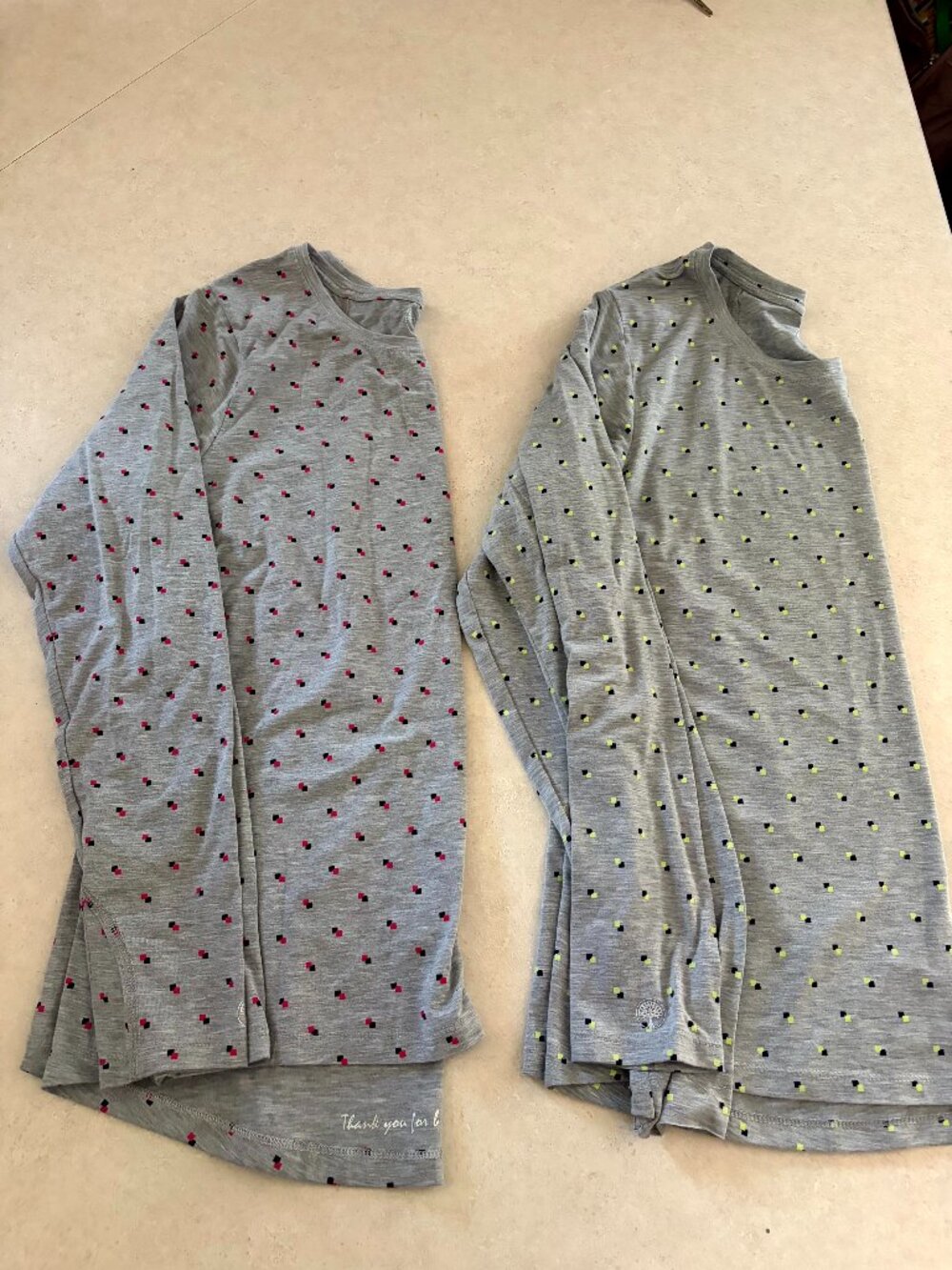 Healing Hands Women's XL Long Sleeve Scrub Under Shirts Lot of 2 Grey Polka dots